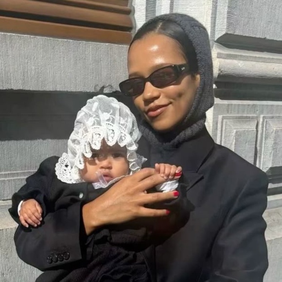 Loro Piana 100% Cashmere dark grey/off black balaclava - Picture 9 of 9